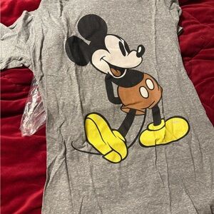 Disney Gray T-Shirt with Mickey Mouse Design